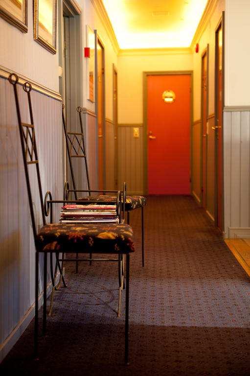 Hotell Krabban Strömstad エクステリア 写真